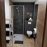 דירה Alpine Joy בוהין