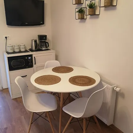 Alpine Joy בוהין