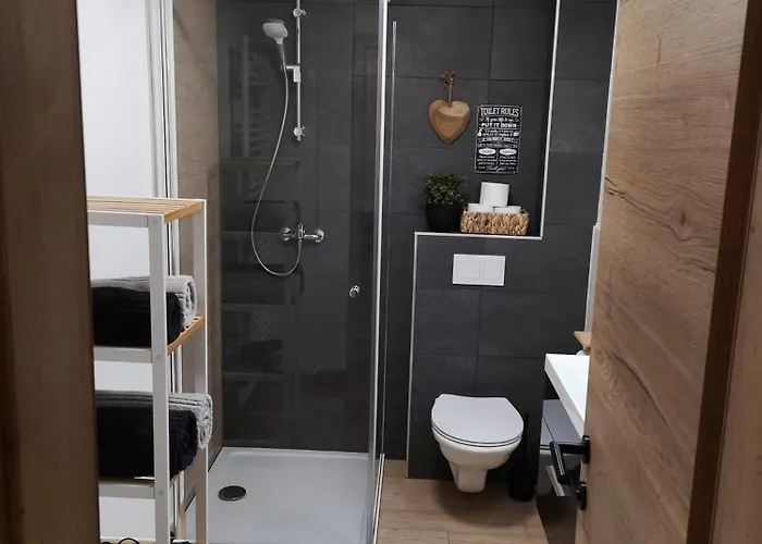 아파트 Alpine Joy 보히니